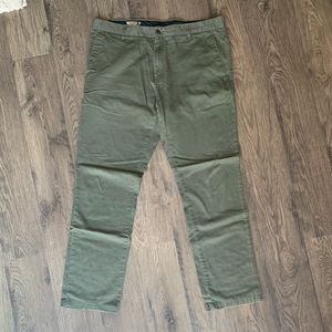 khaki green volcom pants